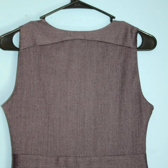 Gap Fitted Sleeveless Dress with Pockets Side Zipper Size 2 - Picture 10 of 14